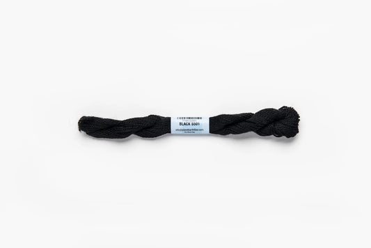 Essentials Skeins - Black SE-501 - 30 yd skeins